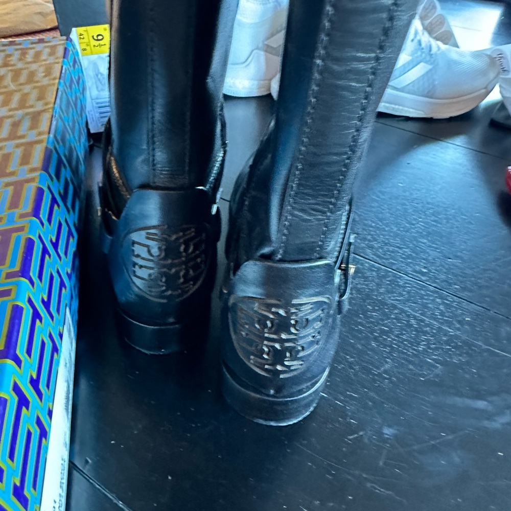 Tory Burch NIB derby black boots size 8 women